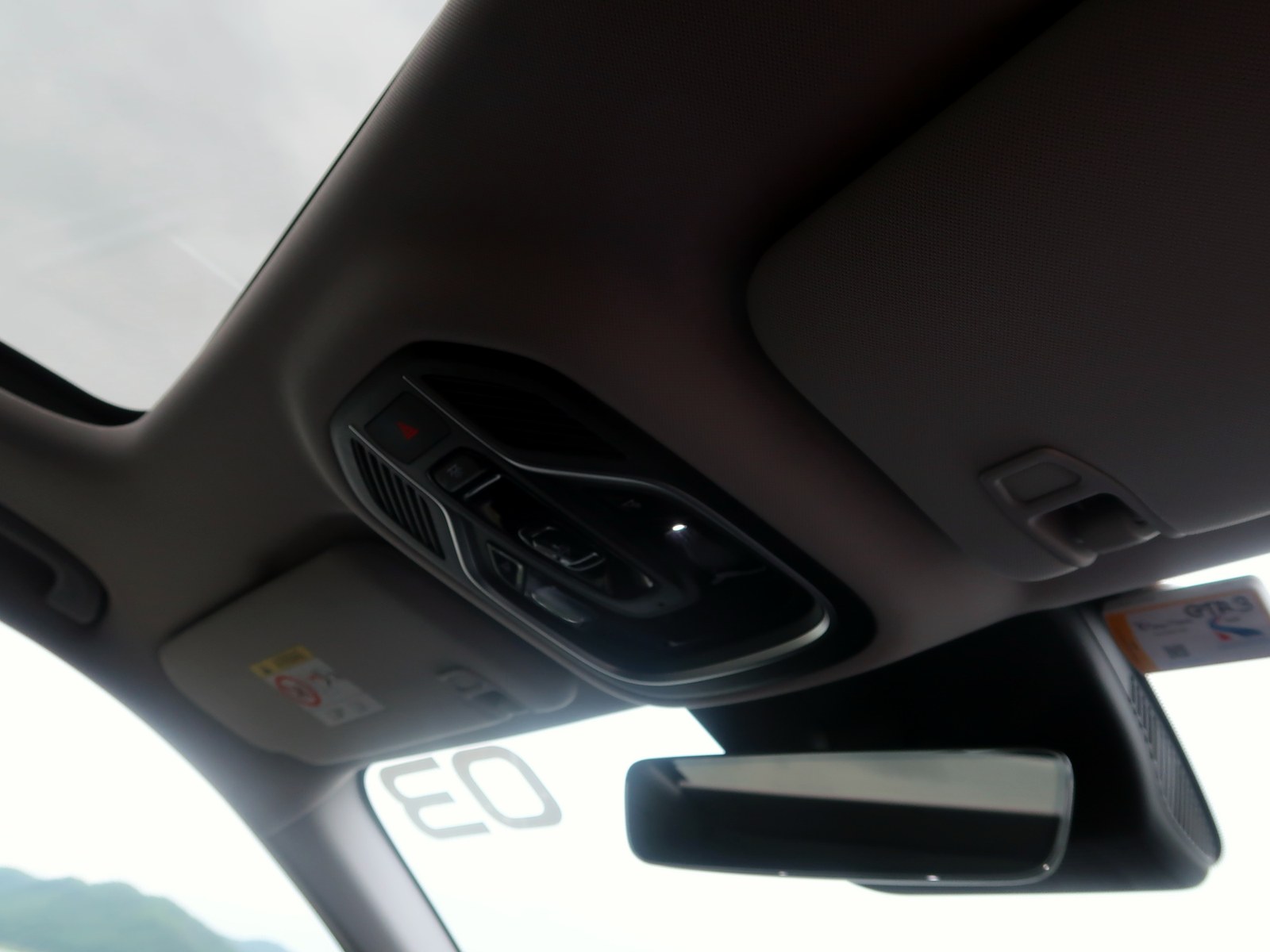 Geely Starray EM-R 2026 วิ่งจริง 22.2 กม./ลิตร เริ่ม 6 แสน 27