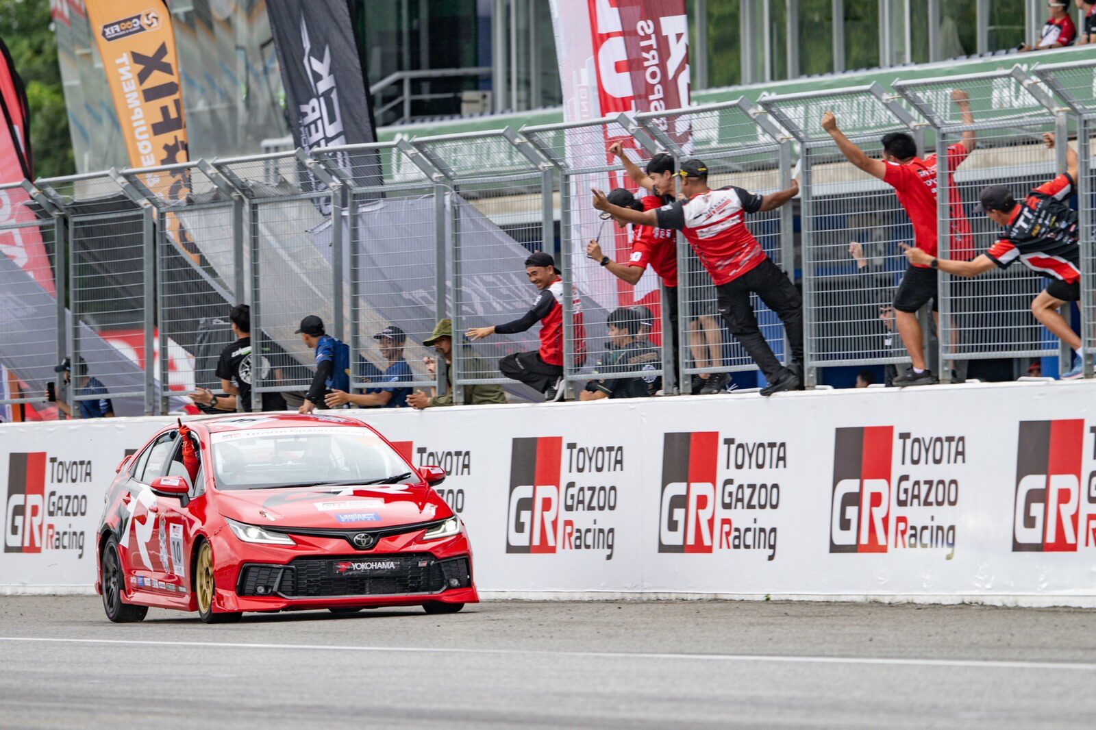 Toyota Gazoo Racing 2026 สนาม 3-4 บุรีรัมย์ 27