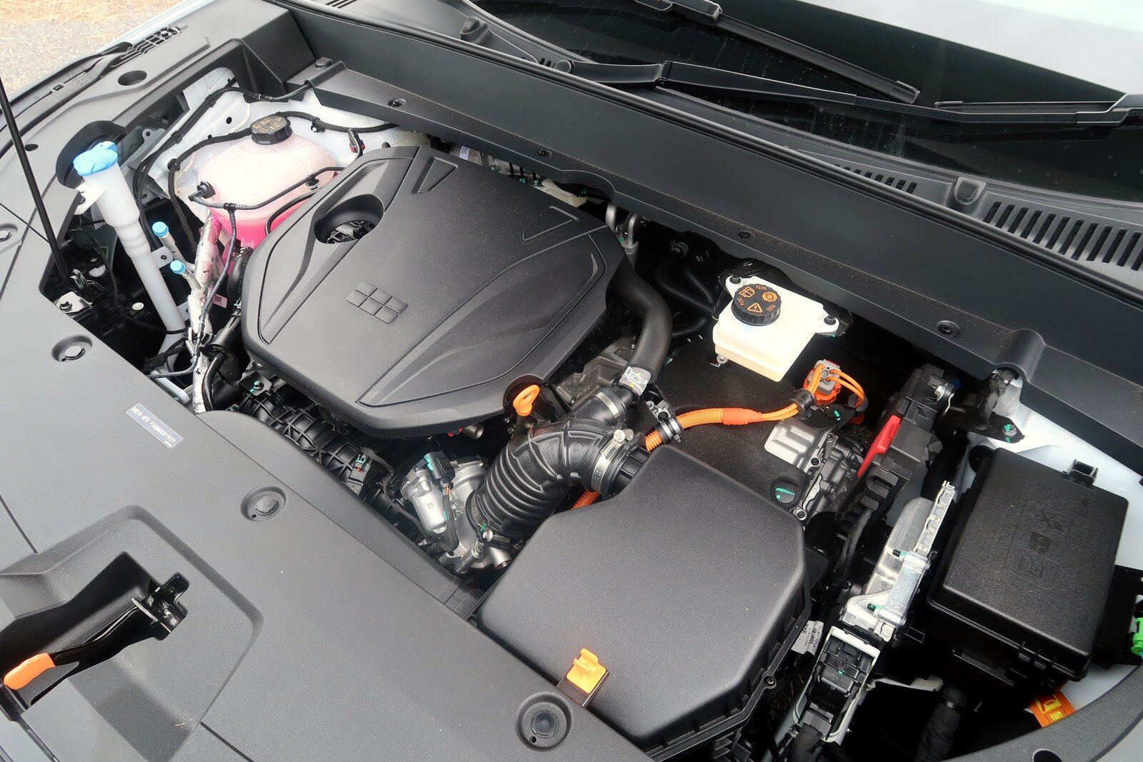 Geely Starray EM-R 2026 วิ่งจริง 22.2 กม./ลิตร เริ่ม 6 แสน 35