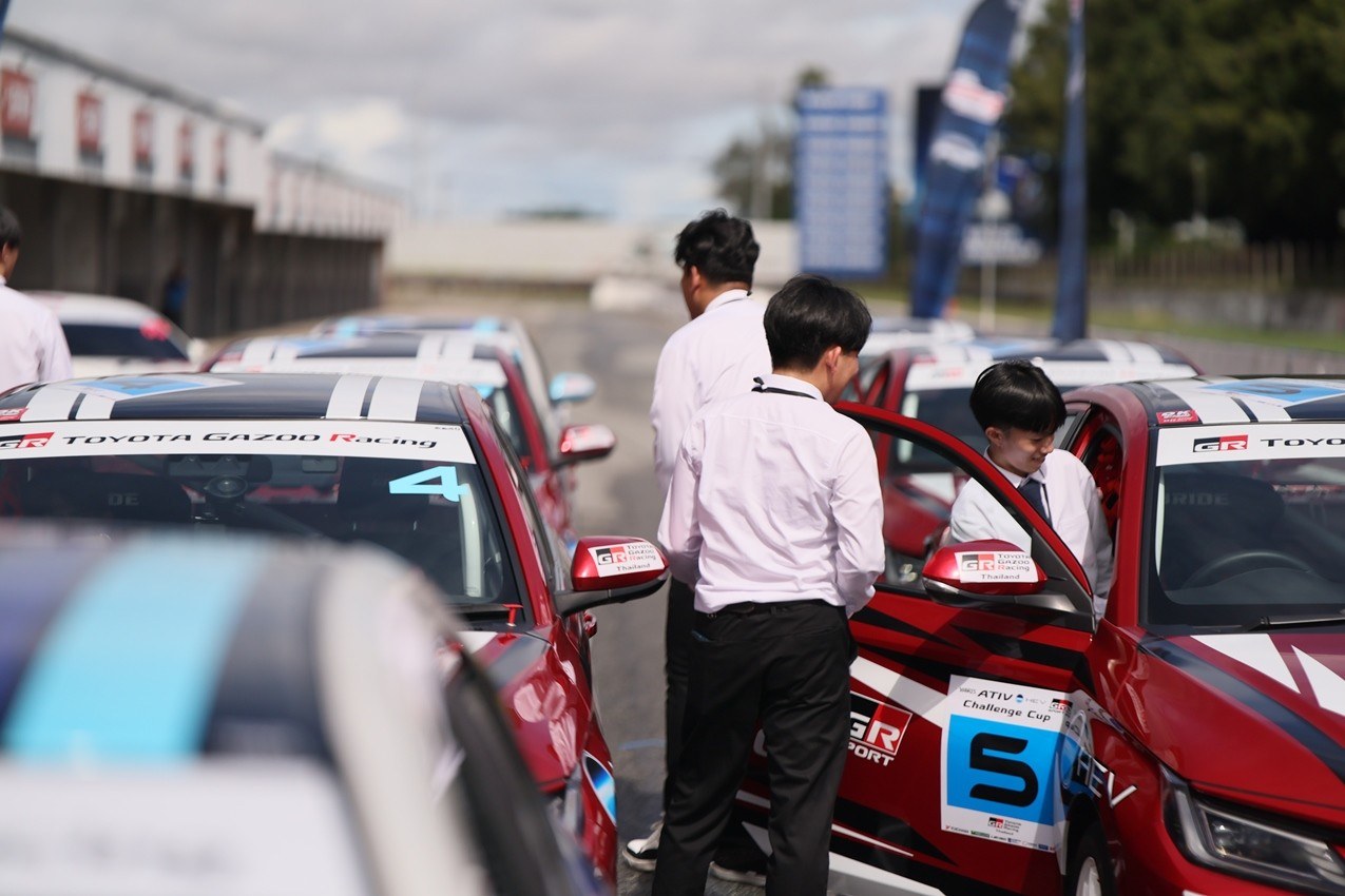 YECC Season 2 โตโยต้า จัดชิงทุน 6.5 แสน ออกแบบชุดแต่ง Yaris ATIV 34