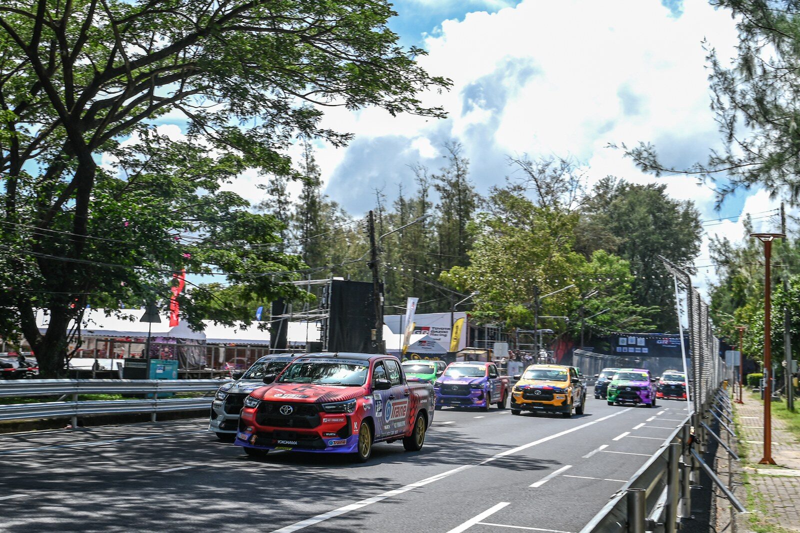 Toyota Gazoo Racing Thailand 2026 สนาม 2 สะพานหิน ภูเก็ต เปิดศึกประวัติศาสตร์ไฮบริด Yaris ATIV HEV GR Sport ท่ามกลางเสียงเชียร์สนั่นแทร็ก 176