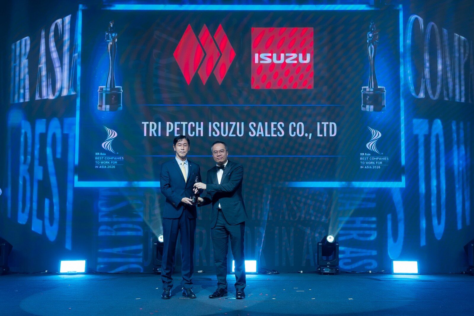 ตรีเพชรอีซูซุเซลส์ คว้า HR Asia Awards 2026 องค์กรยั่งยืน