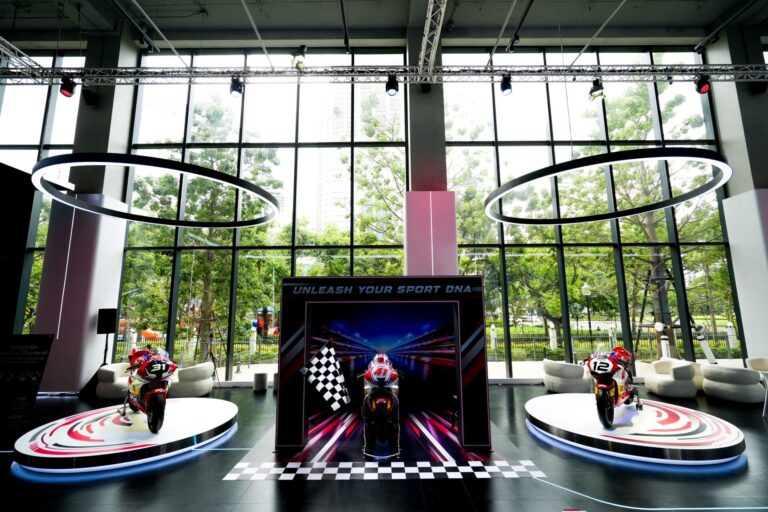 The M.O.V.E. by Honda เปิดธีมใหม่ ปลุก DNA มอเตอร์สปอร์ตใจกลาง EMSPHERE จัดเต็ม Civic One Make Race และ City HRC Concept
