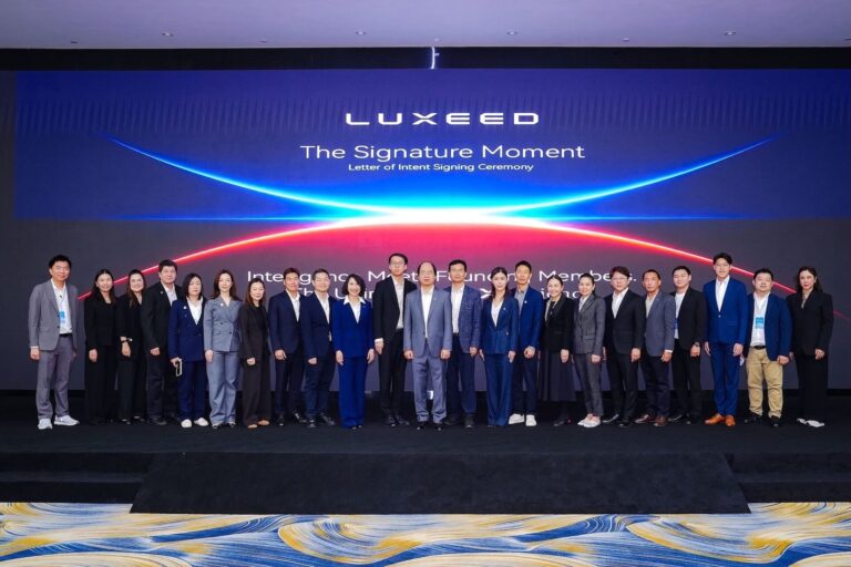 LUXEED ลงนามผู้จำหน่ายกลุ่มแรกในไทย 12 แห่ง กรุงเทพฯ และหัวเมืองใหญ่