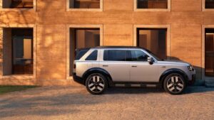 FREELANDER 8 2026 โรดแมปรุกโลก JLR จับมือ CHERY
