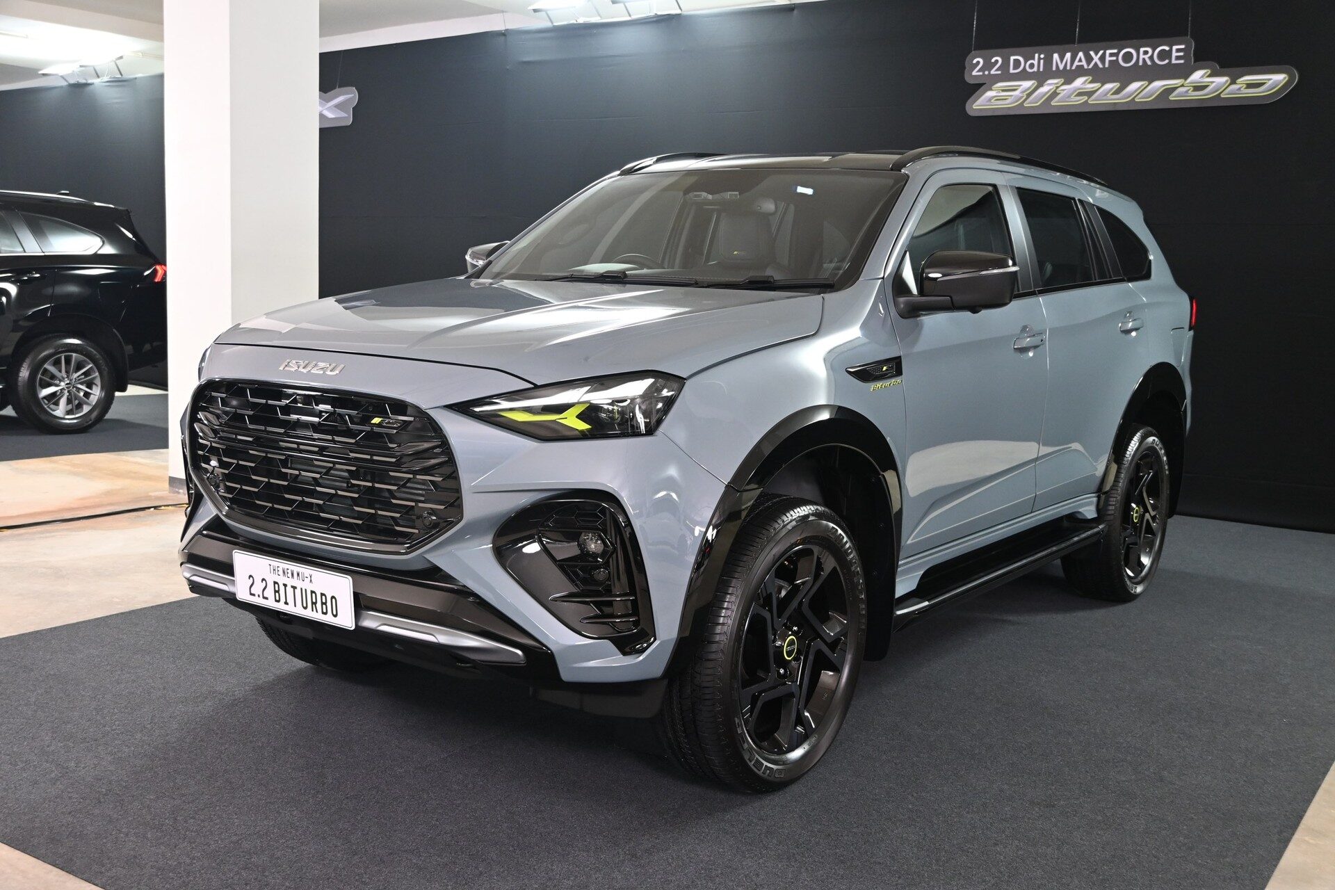 THE NEW MU-X RS 2.2 Ddi MAXFORCE Biturbo สี Havasu Gray Opaque
