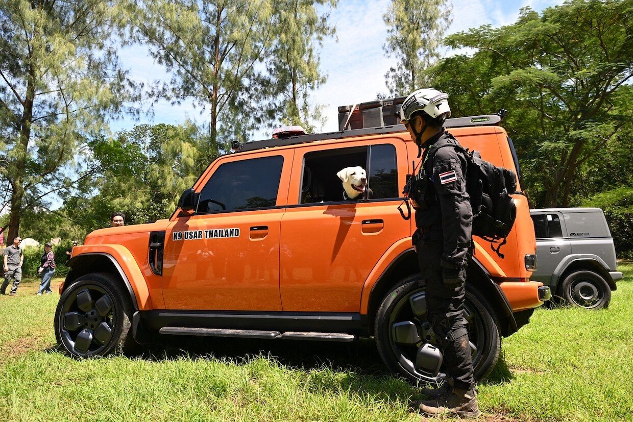 เชอรี V23 ส่งมอบทีมสุนัขกู้ภัย K9 USAR ระบบระบายอากาศอัตโนมัติ