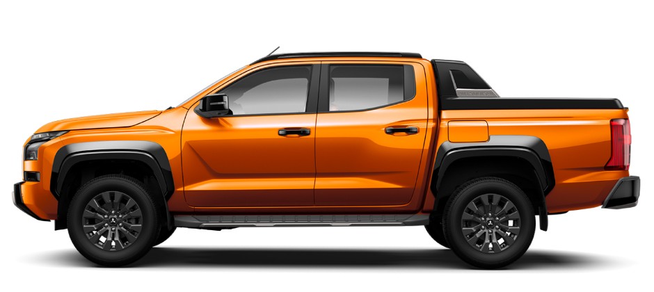 Mitsubishi Triton Double Cab ด้านข้าง