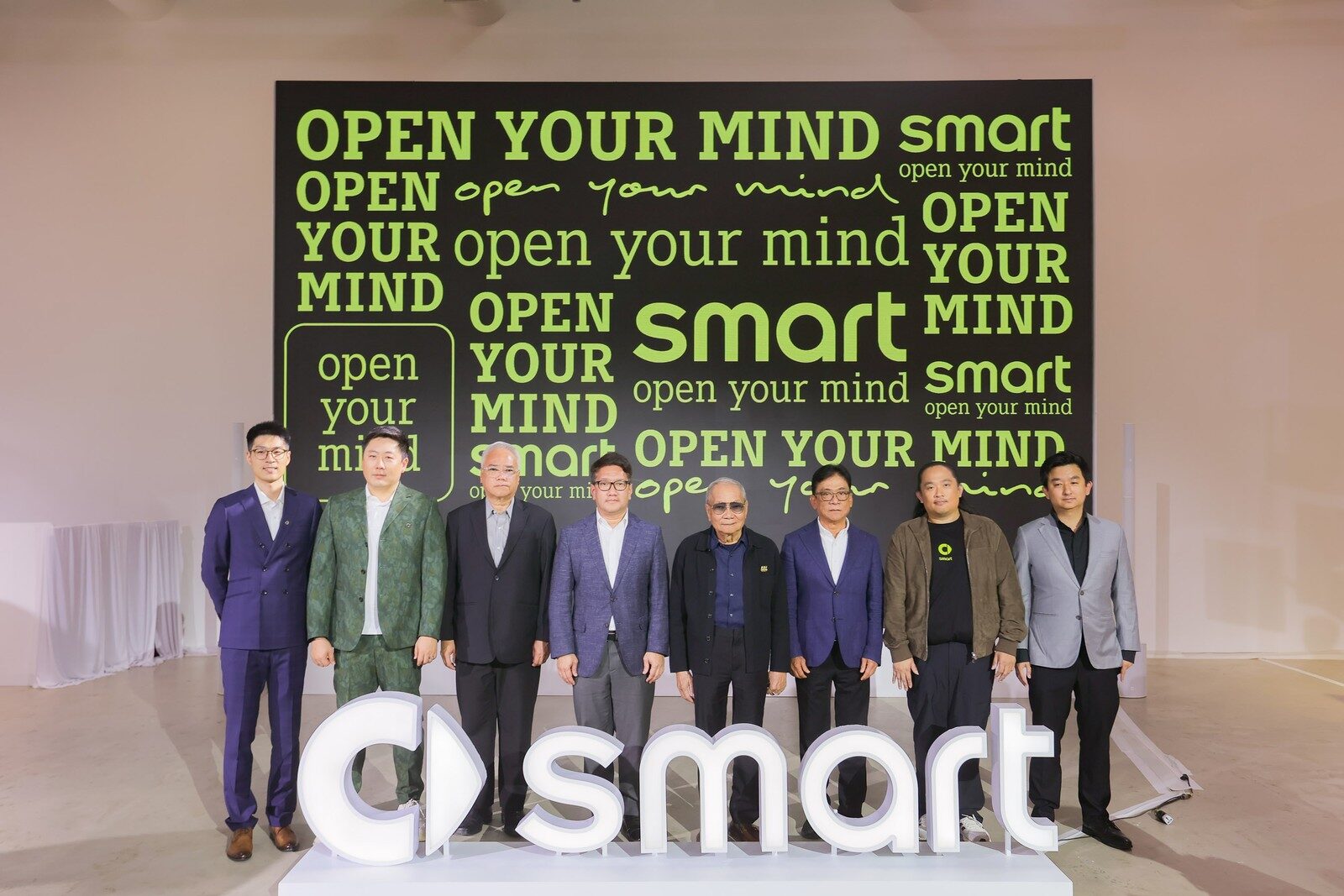 เวทีงานเปิดตัว smart อย่างเป็นทางการในประเทศไทย