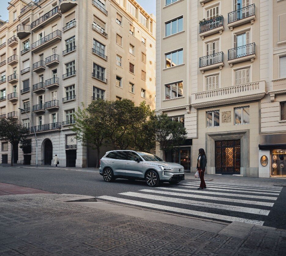Volvo บนทางม้าลาย ระบบตรวจจับคนเดินถนน