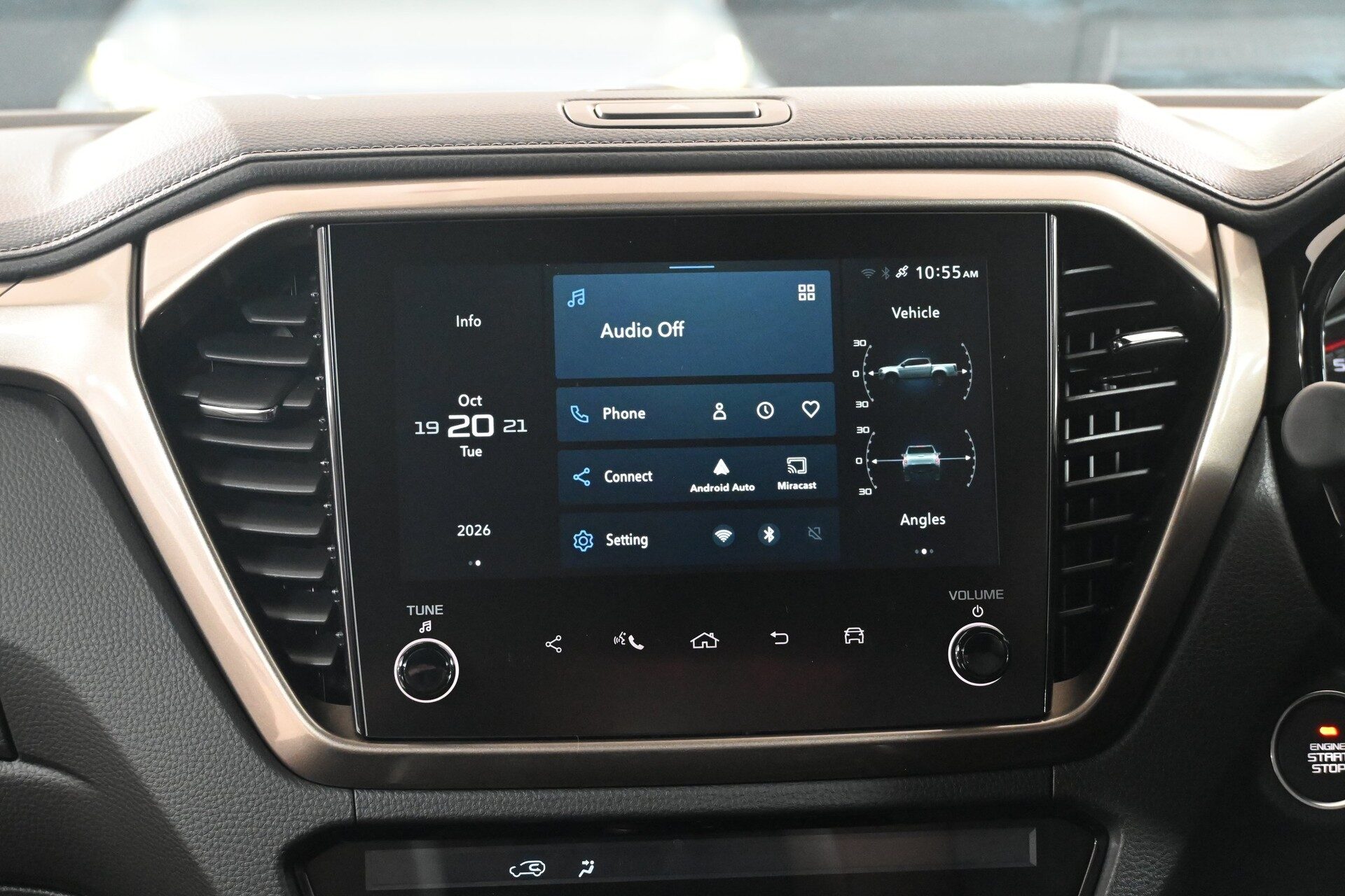 หน้าจอสัมผัส 9 นิ้ว D-MAX V-CROSS เกรด M