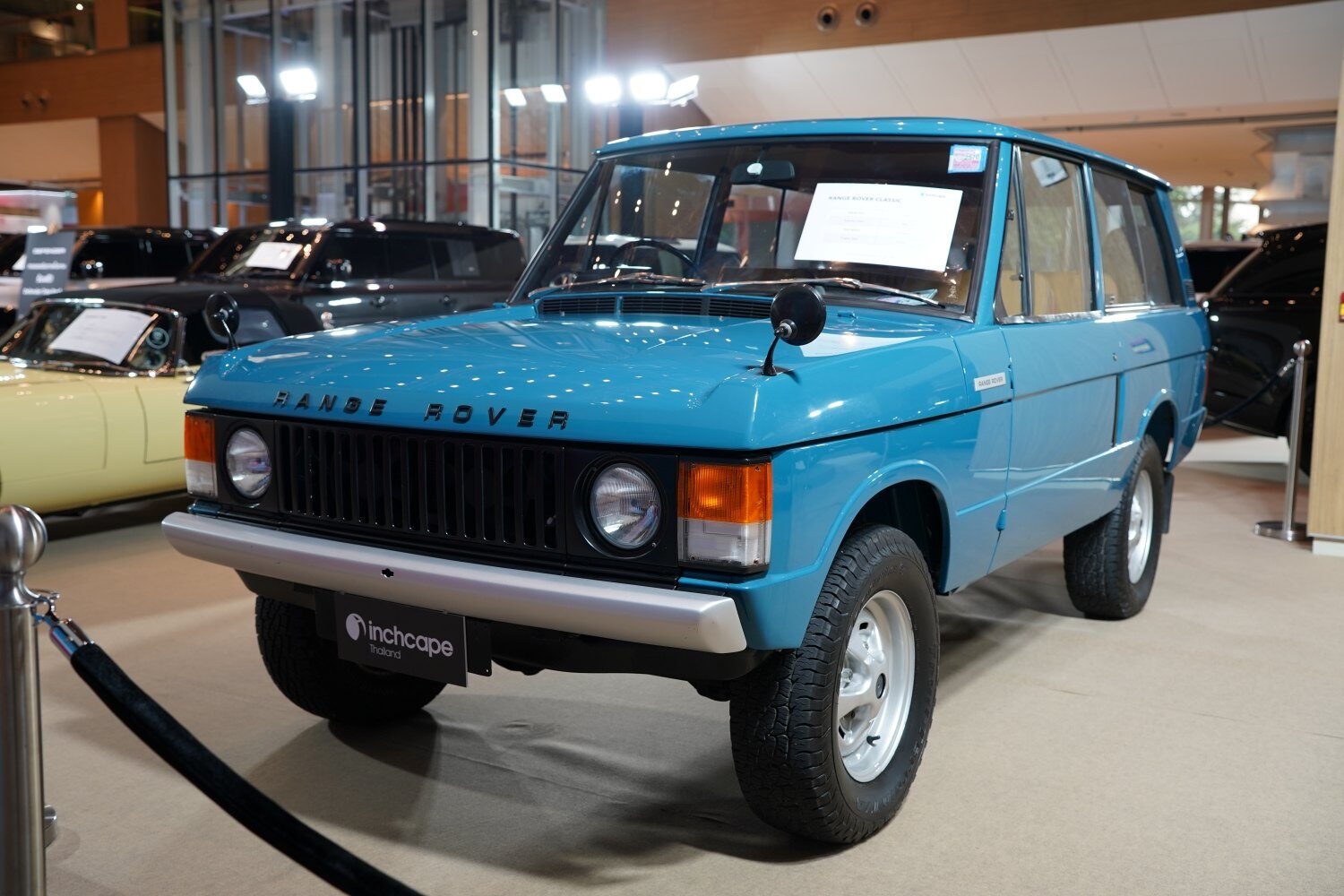 Range Rover Classic ปี 1977 สีฟ้า