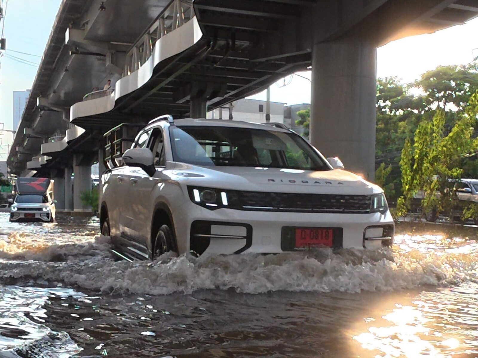 GEELY RIDDARA ECON L 2026 ส่ง 2 คันลุยช่วยน้ำท่วม 17